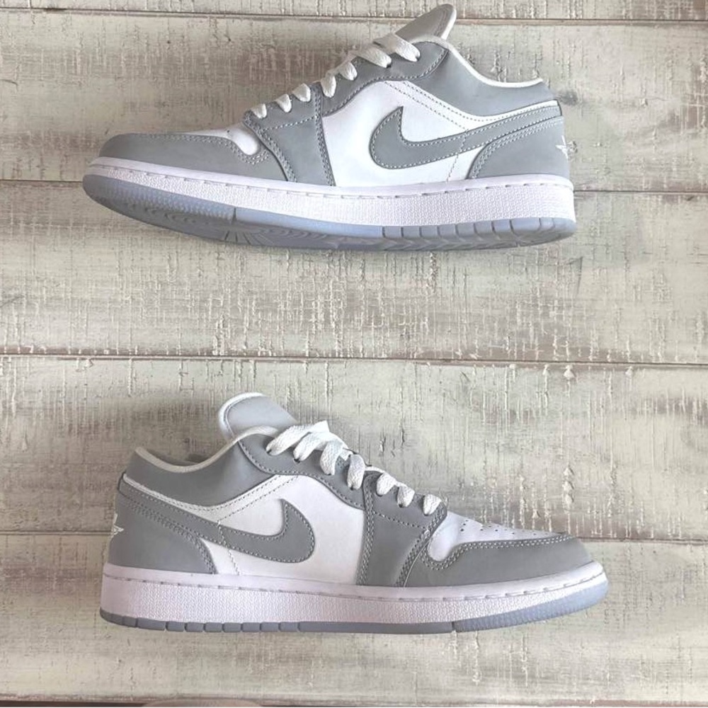 Jordan 1 low wolf grey size 8 woman